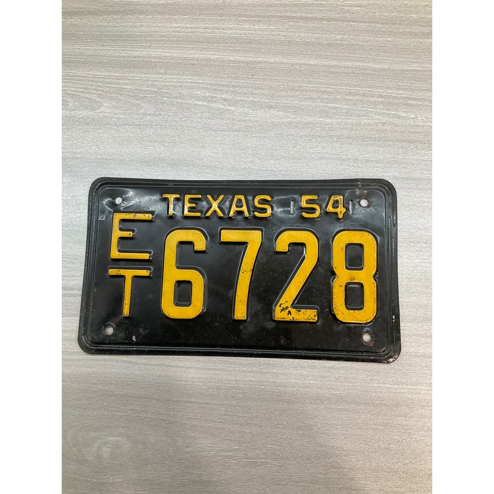 VINTAGE 1954 TEXAS PASSENGER CAR LICENSE PLATE